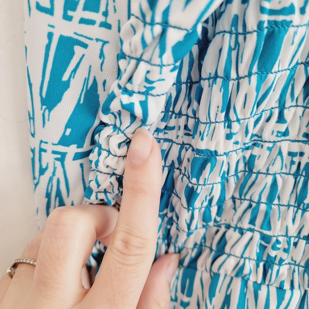 Uniti Stretch Blue and White Romper Size Large - Picture 13 of 14